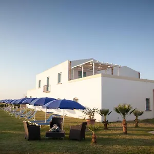 Hotel Relais Antiche Saline, Torre Nubia