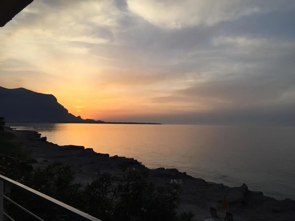 Sea View Life Hotel Carini
